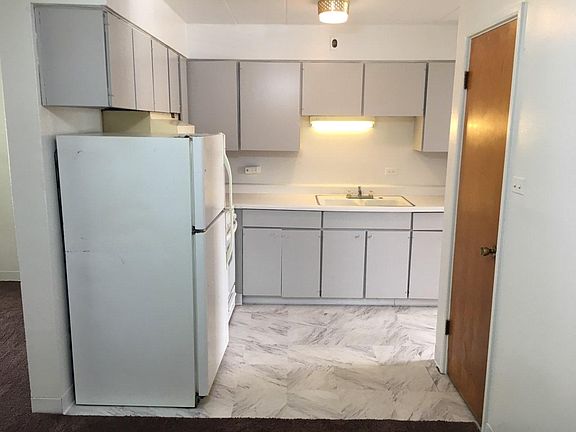 4th image of 12217 Longwood Dr APT 2