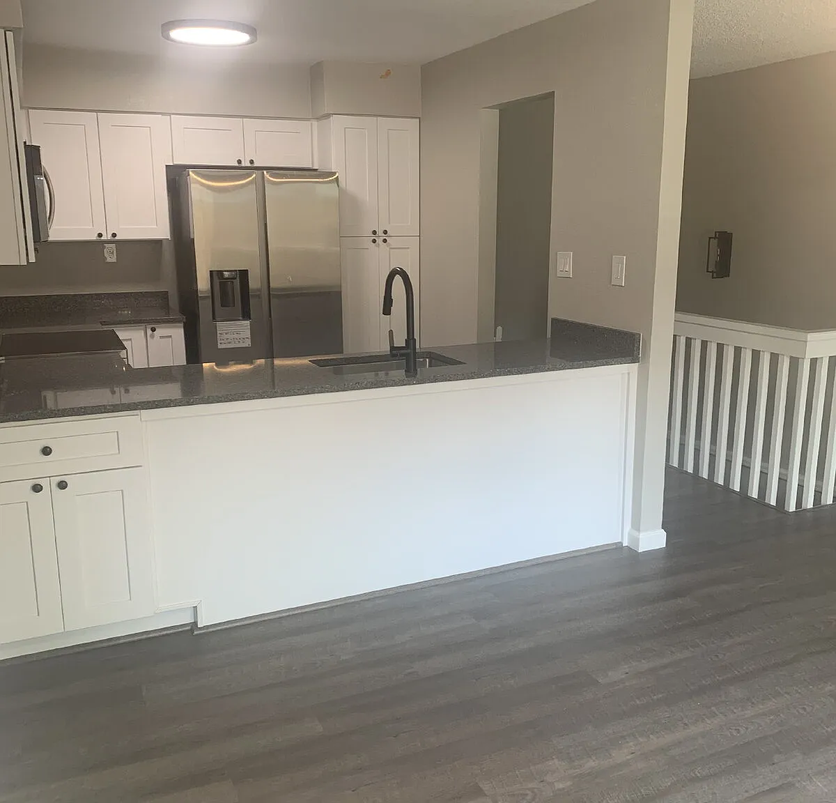 3 bed, 2.0 bath, 1280 sqft, $2,300 — Photo 4