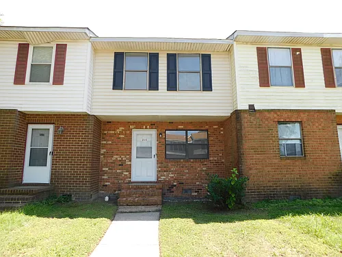 215 Greenbrier Ave Photo 1 215 Greenbrier Ave Photo 1