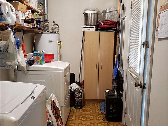 4th image of 101 Apricot St