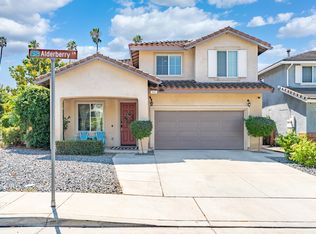 565 Alderbery Ln, Pomona, CA 91767