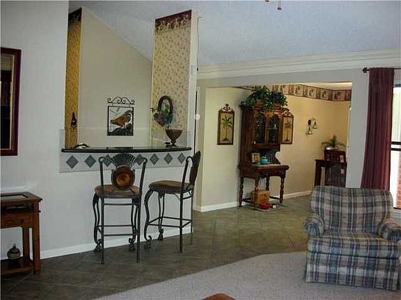 2nd image of 1213 Bell Rock Cir
