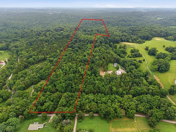 3rd image of 2675 Burton Pike