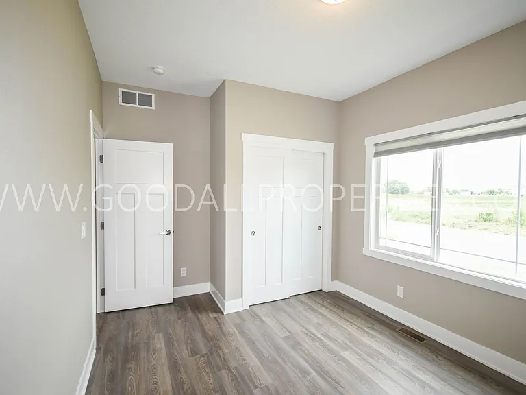 16772 Wilden Dr — Photo 19