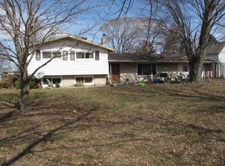 2403 N Thomas Rd, Fairgrove, MI 48733