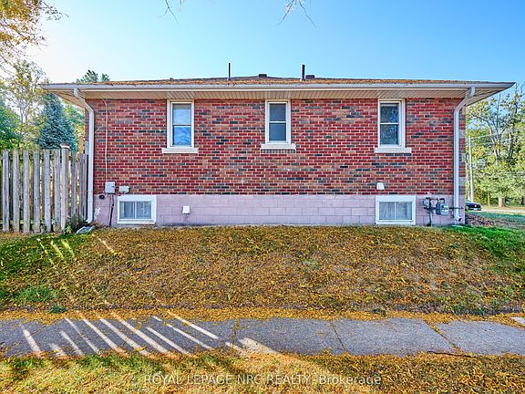 5th image of 2862 Dorchester Rd