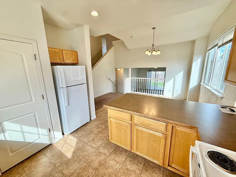 7374 Andover St — Photo 8