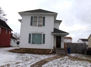 313 N Superior St, Angola, IN 46703
