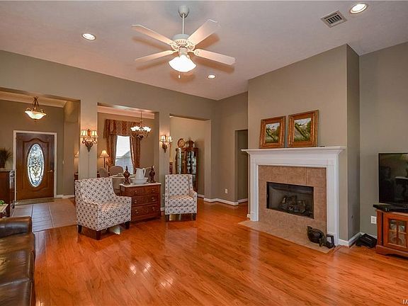 5th image of 1519 Melissa Ln