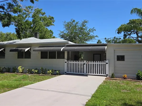 2412 53rd St S, Gulfport, FL 33707