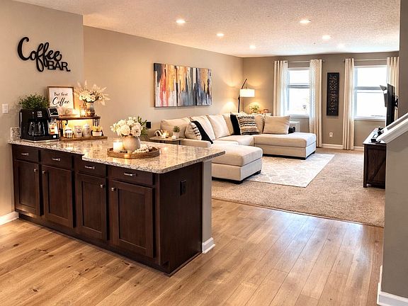 3rd image of 8776 Granite Cir