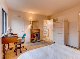 10 Romanoff Ct, Parkville, MD 21234