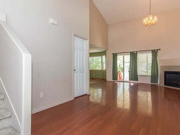 3rd image of 1739 W Jensen Meadow Ln
