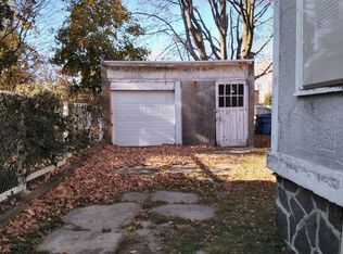 20 Englewood Ave, Waterbury, CT 06705