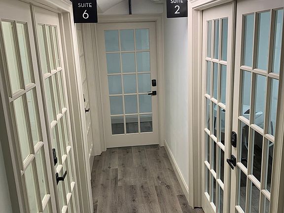 5th image of 216 E Memorial Dr #1