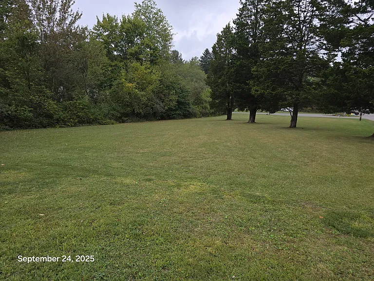 416 S Eberhart Rd — Photo 17