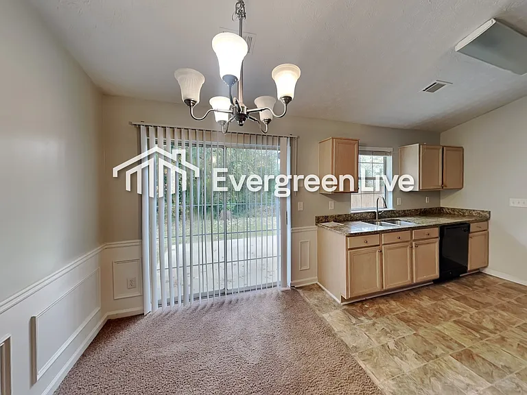 2127 Briar Glen Ln SW — Photo 5