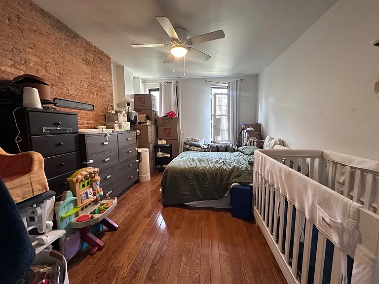 417 W 48th St #4W — Photo 12