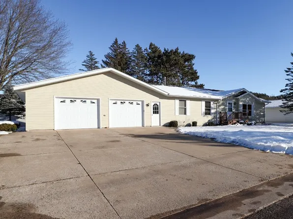 1625 N Superior St, Antigo, WI 54409