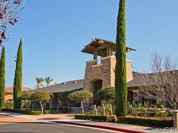 Morgan Hills Exclusive Club House