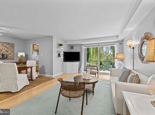 317 Homeland Southway Unit 2B, Baltimore, MD 21212