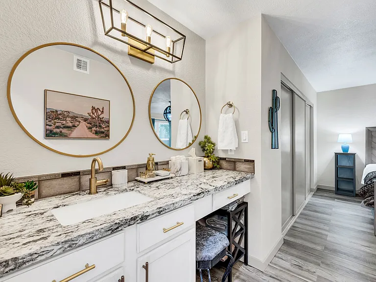 8787 E Mountain View Rd #2100 — Photo 33