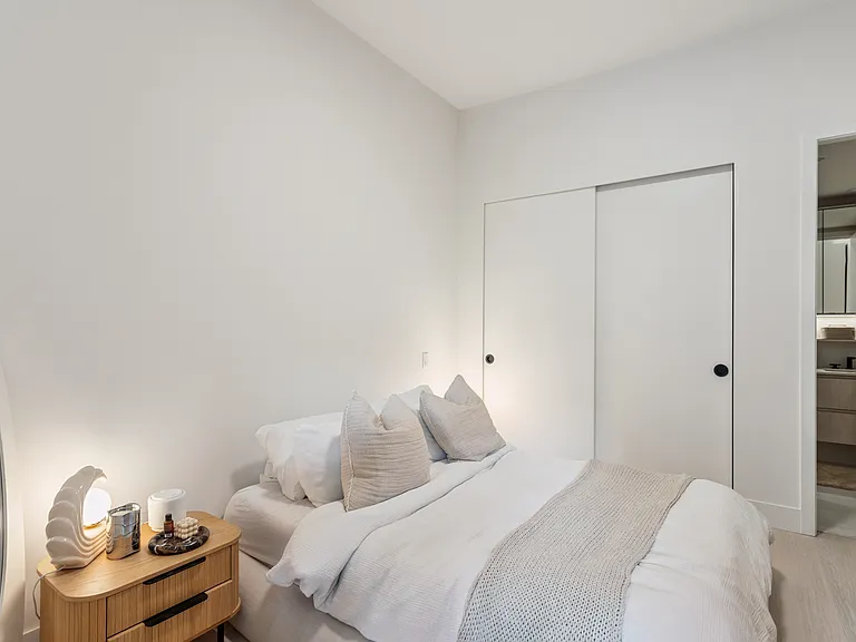 300 Salter St #109 — Photo 12