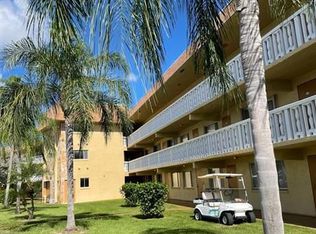 500 Village Green Cir #D116, Lake Worth, FL 33461