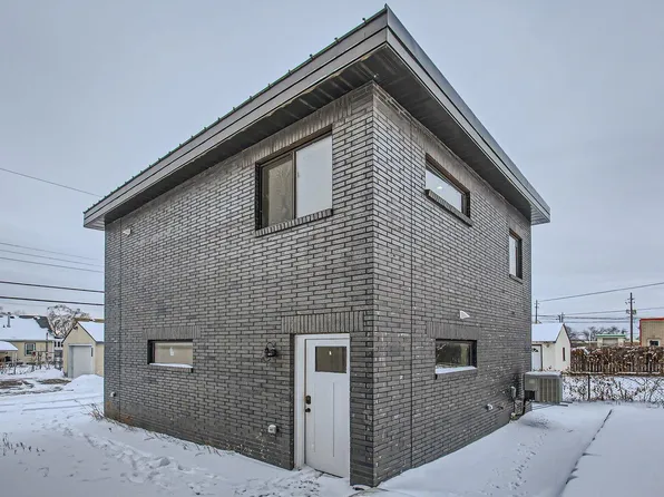 2614 University Ave NE, Minneapolis, MN 55418