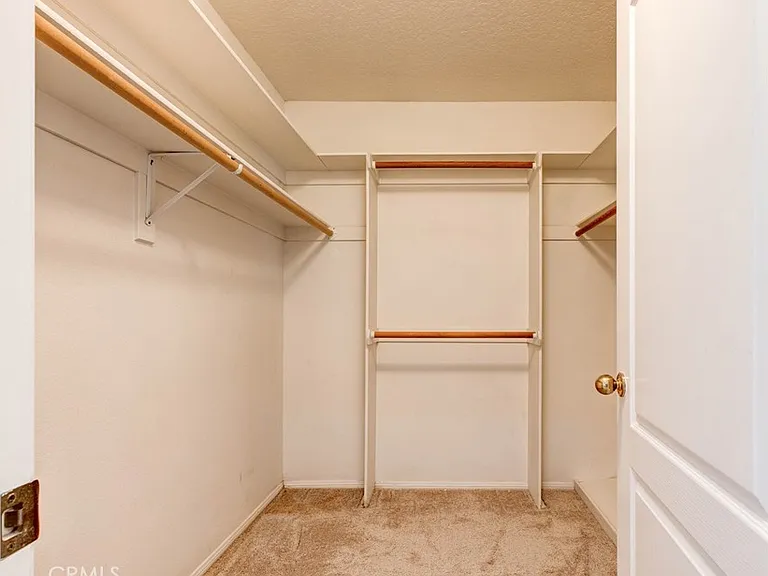 12022 Falcon Crest Way — Photo 24