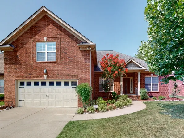 2129 Gina Ln, Hermitage, TN 37076
