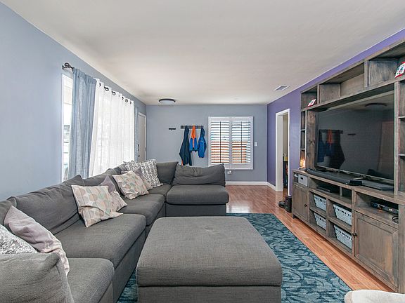 5th image of 6881 Glenroy St