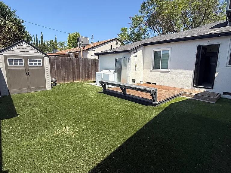 17504 Martha St — Photo 2