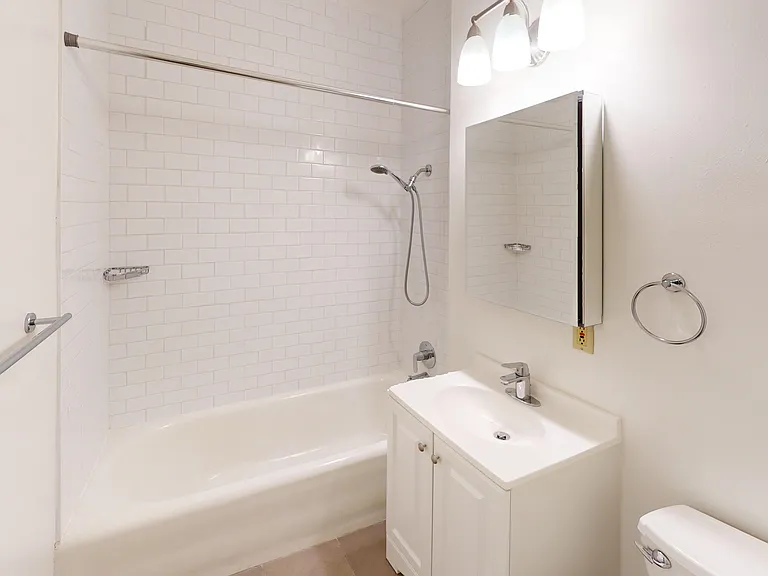 845 California Street — Photo 5