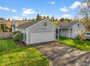 8801 27th St W APT 16A, Tacoma, WA 98466