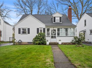 21 Burwell Rd, Rochester, NY 14617