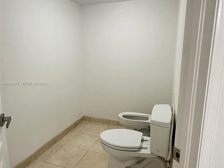 8925 Collins Ave #2J — Photo 22
