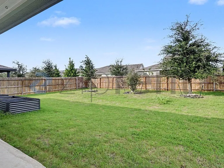 4518 Lampasas Flts — Photo 26