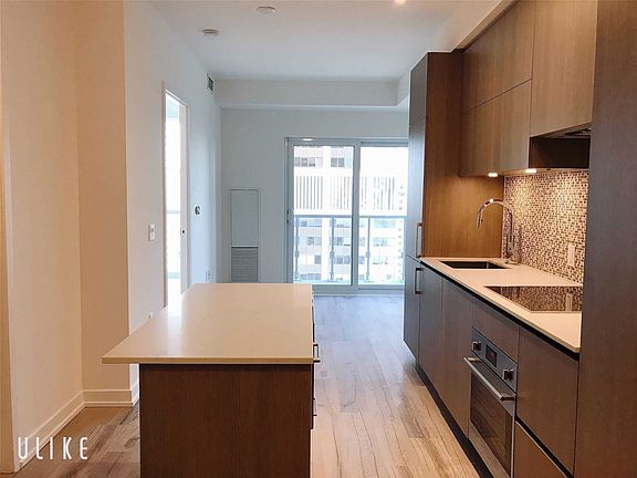 5th image of 1 Yorkville Ave #2312