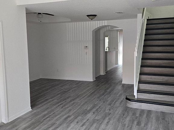 4th image of 4948 Leeward Ln #3707