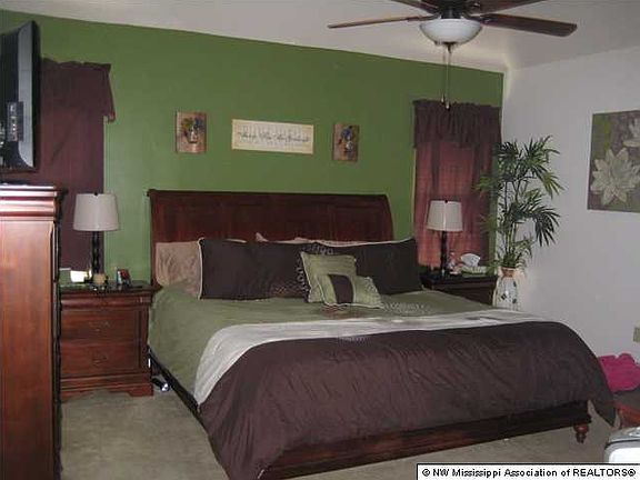 3rd image of 10153 Fox Chase Dr