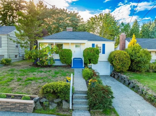 4223 33rd Avenue W, Seattle, WA 98199