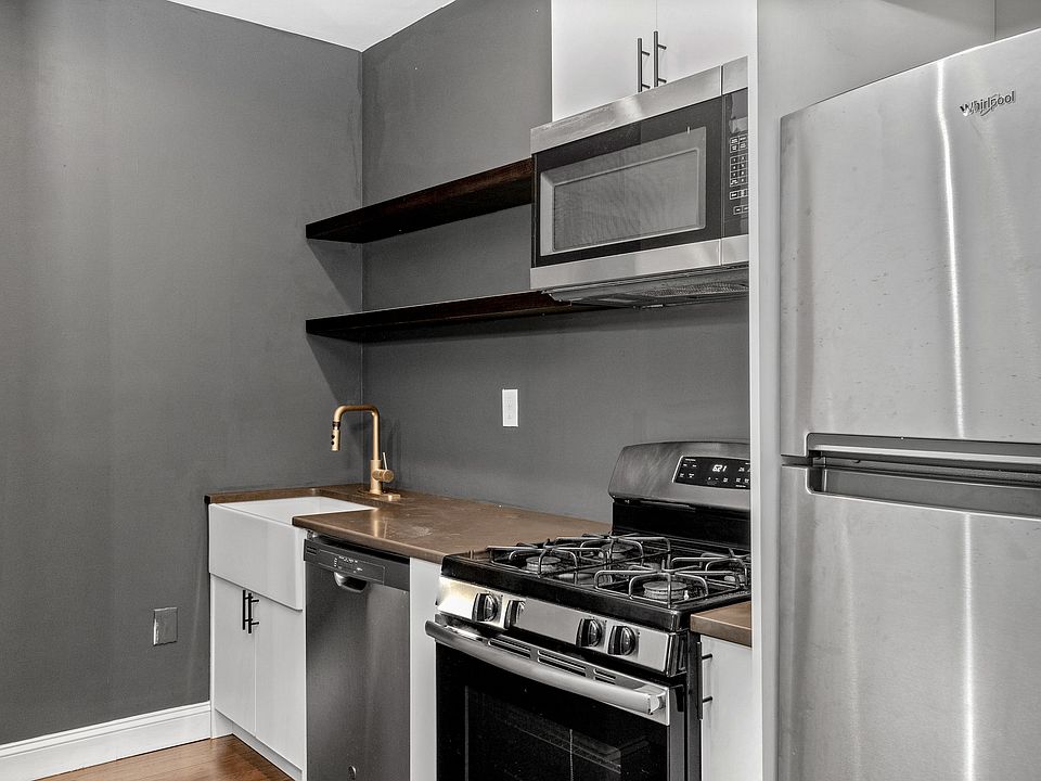 1st image of 4164 W Girard Ave