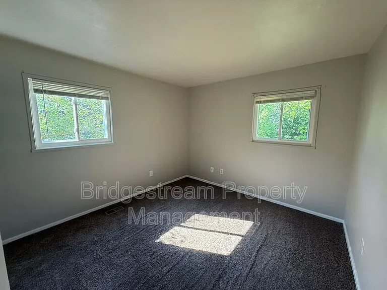 1427 Stuben Dr — Photo 5