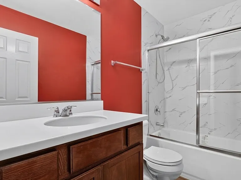 214 Lionel Dr — Photo 18