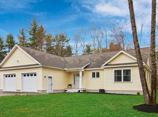 12 Lavery Ln, Sanford, ME 04073