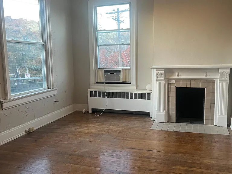 3450 Clifton Ave #4 — Photo 2
