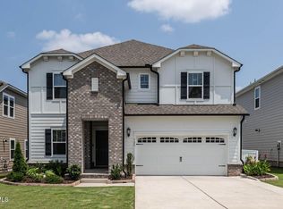 725 Sage Oak Ln, Holly Springs, NC 27540