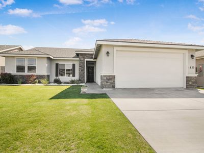 1825 W Date Avenue, Porterville, CA, 93257