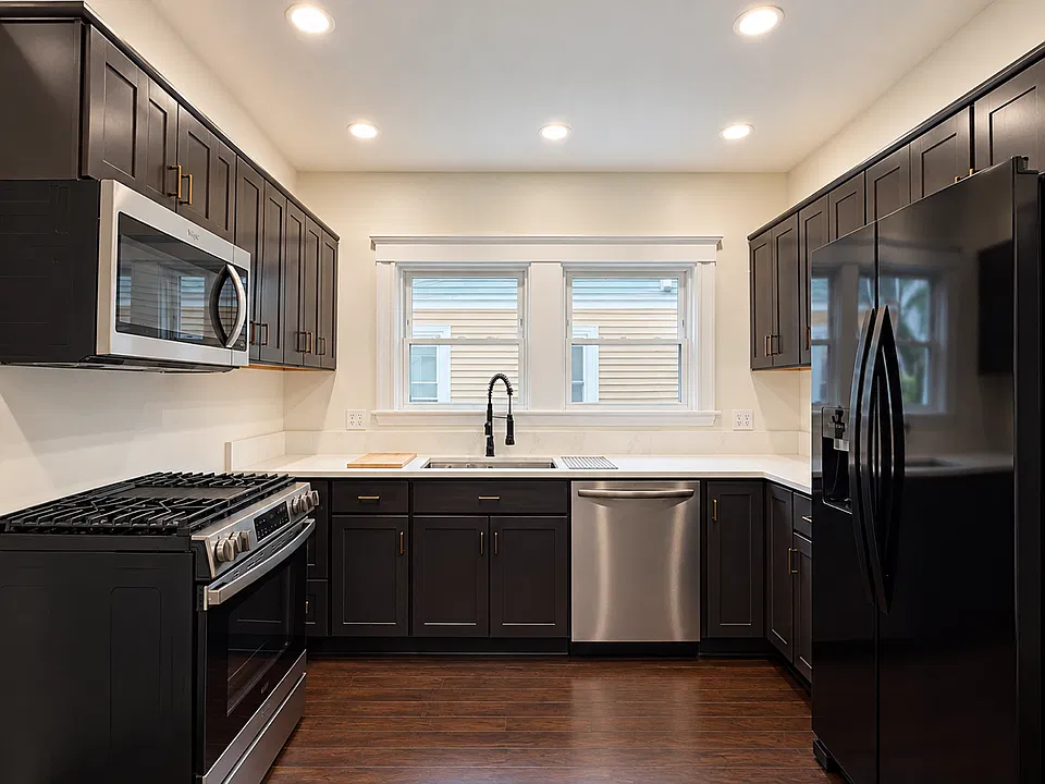303 Alewife Brook Pkwy #1A